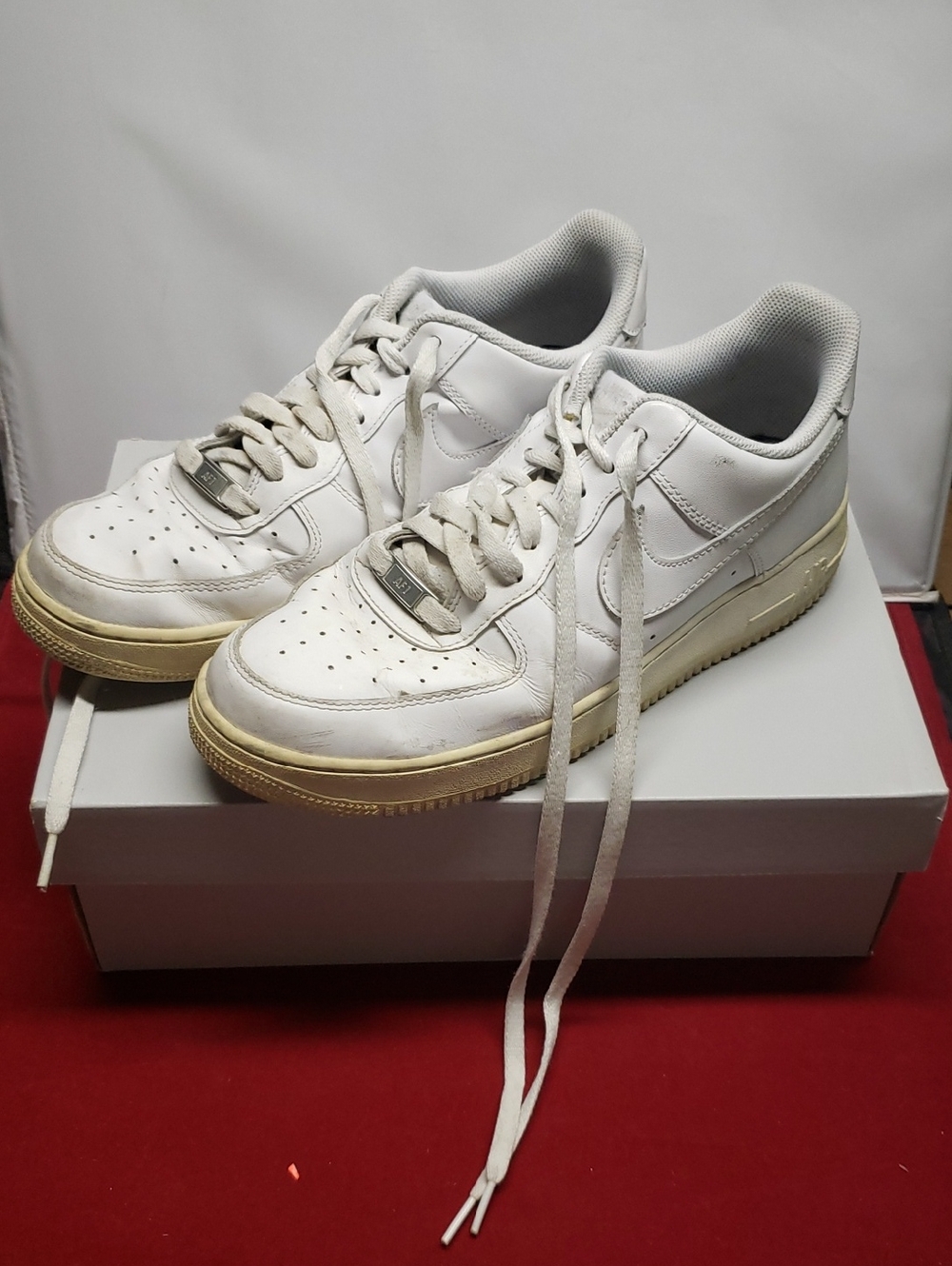 Nike Air Force 1 Men's Size 10 White Used CW2288 111 AF1